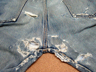 股尻に点在するダメージを完璧リペアでお直しした事例